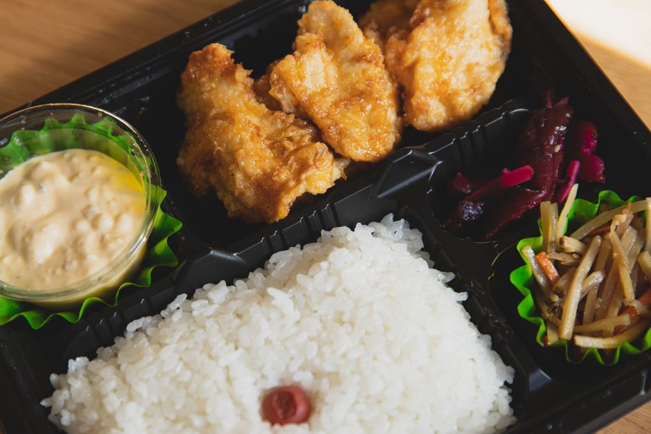 便當熱量怎麼抓？外食族的實戰選法：先挑蛋白質、再管飯